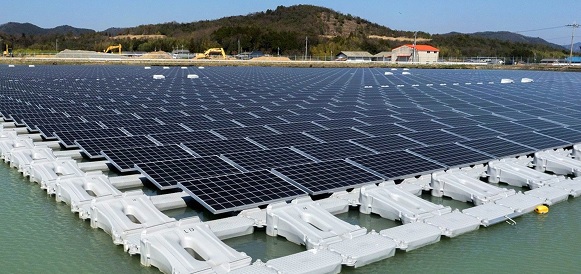 伊朗開始第二浮動太陽能電站的建設(shè)