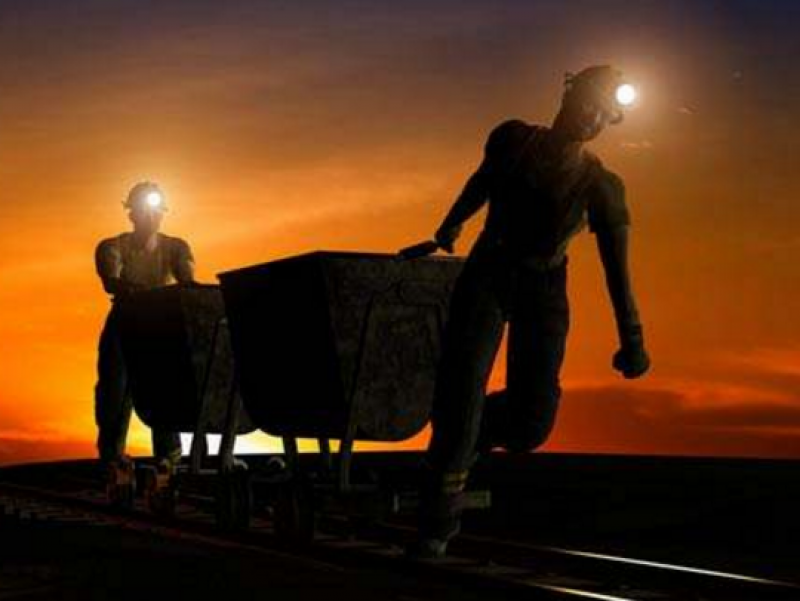 大型煤企集體下調(diào)長協(xié)價 煤價大概率將跌破600元/噸