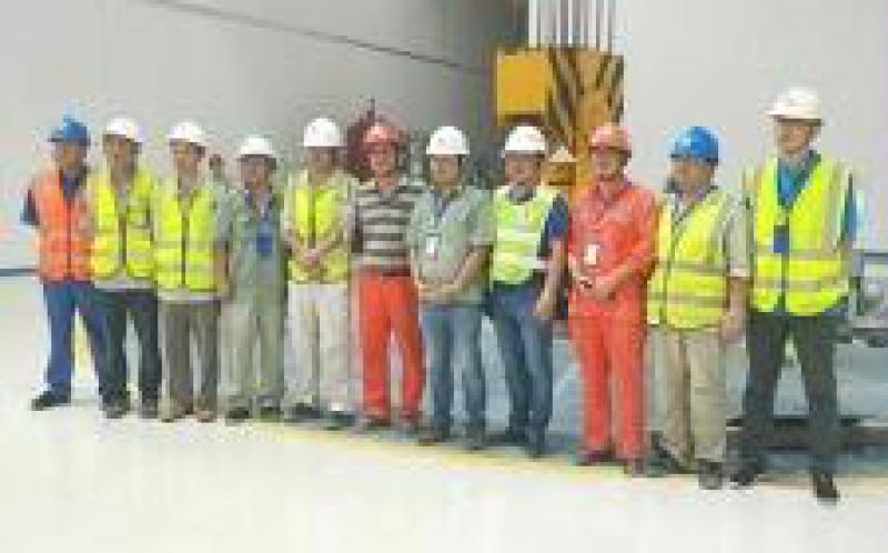 老撾南塔河水電站首臺機(jī)組一次性啟動成功