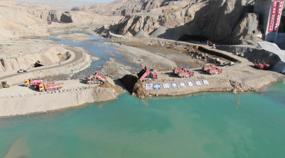 新疆水利工程建設(shè)推進(jìn)水資源高效利用