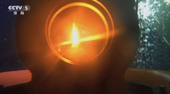 第十五屆全國運(yùn)動(dòng)會(huì)采用南海可燃冰成功完成火種采集