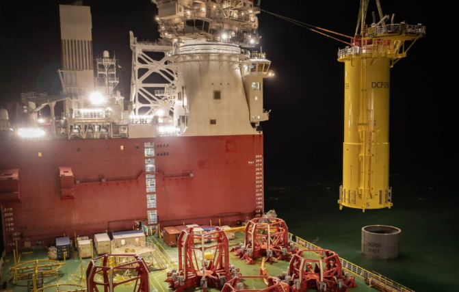 全球最大海上風(fēng)電項(xiàng)目完成全部基礎(chǔ)安裝